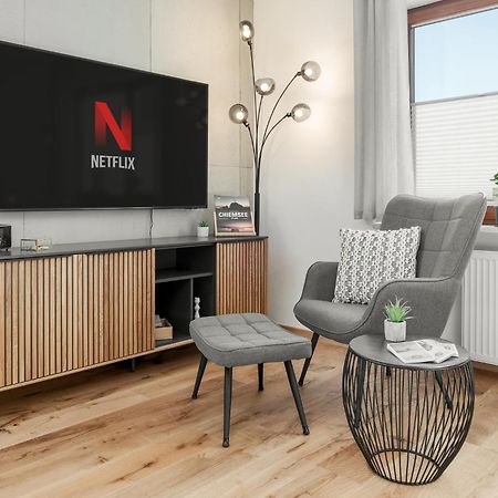 Fenjoy Design Studio Apartment بيرناو ام شيمسي المظهر الخارجي الصورة