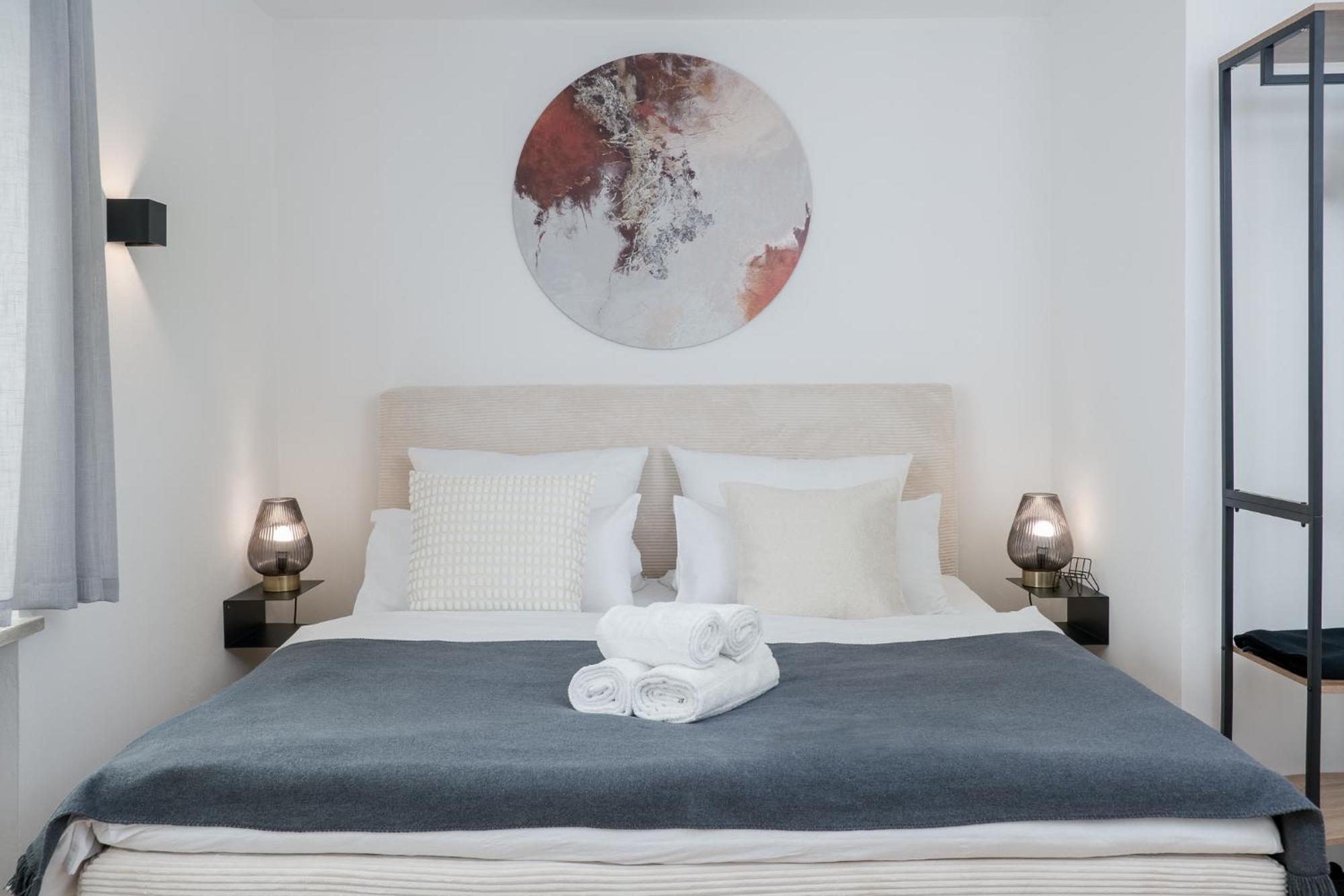 Fenjoy Design Studio Apartment بيرناو ام شيمسي المظهر الخارجي الصورة