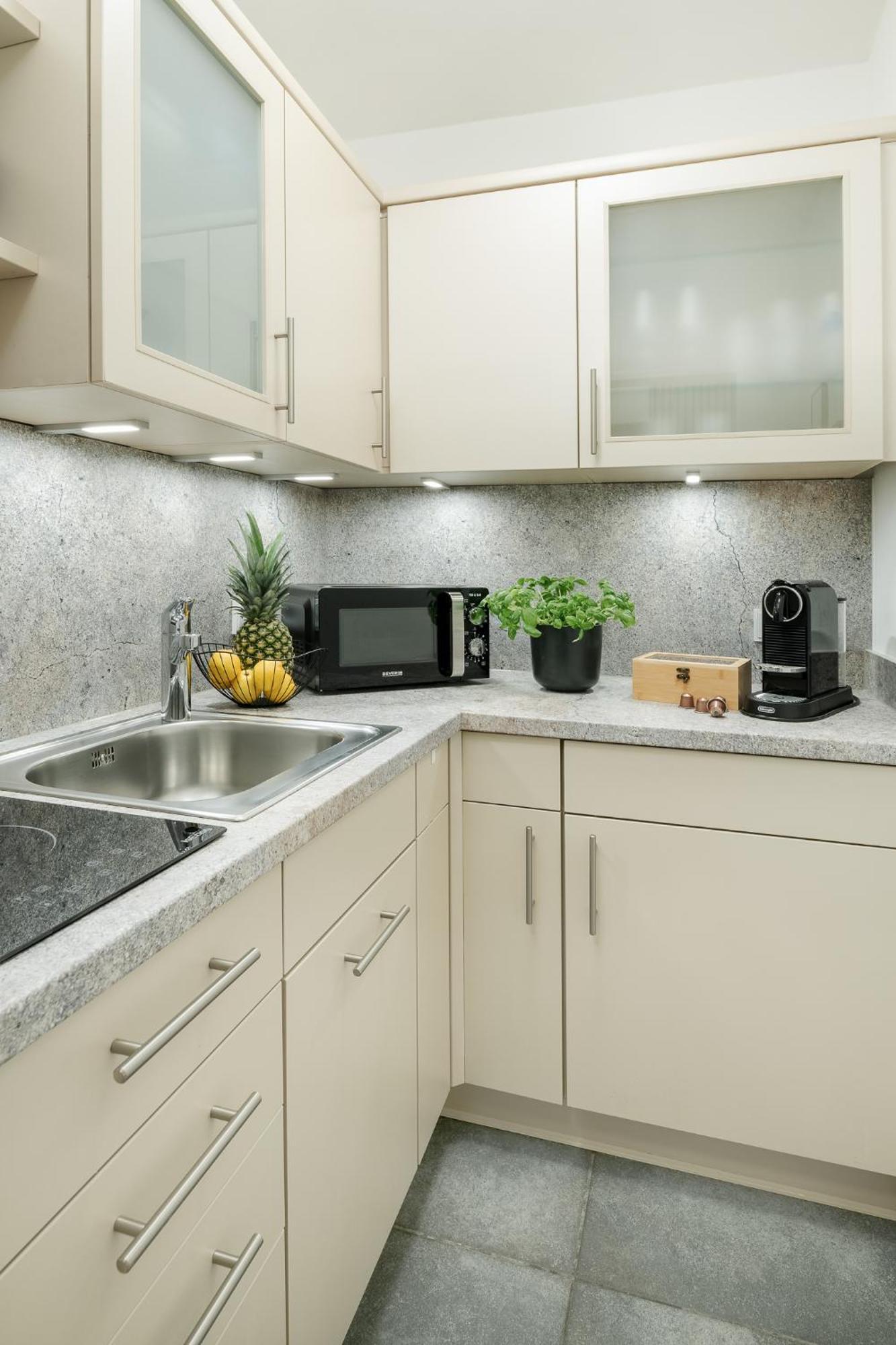 Fenjoy Design Studio Apartment بيرناو ام شيمسي المظهر الخارجي الصورة